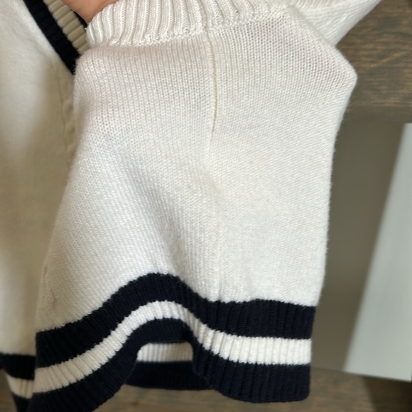 Sunday Best Aritzia Cropped Sweater Vest Wool V-neck white black Size M - Picture 6 of 7